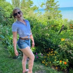 Meet your Posher, Hailey